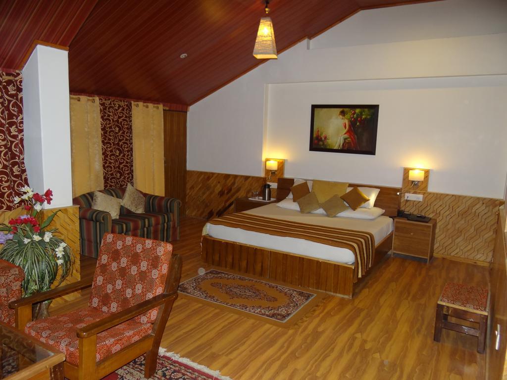 Hotel Natraj Manali Dharamshala Camera foto