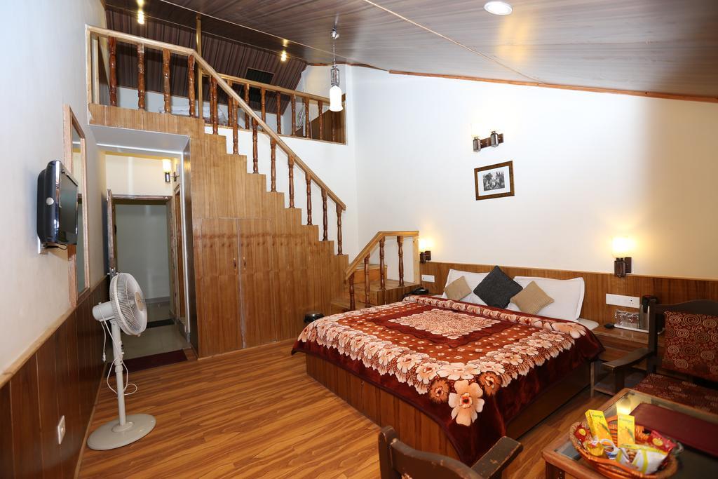 Hotel Natraj Manali Dharamshala Camera foto