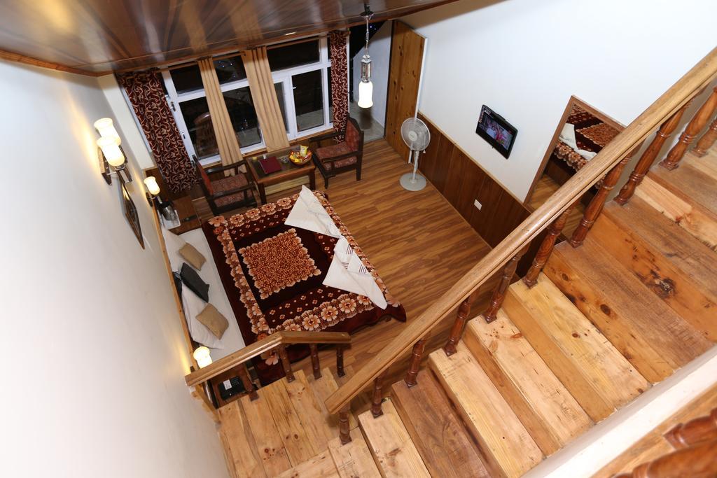 Hotel Natraj Manali Dharamshala Camera foto